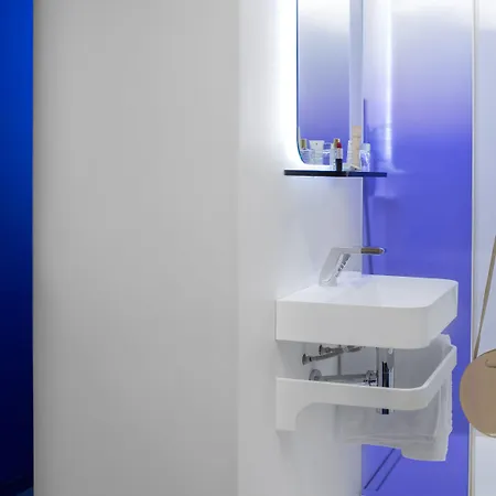 Odyssey Hotel Paris