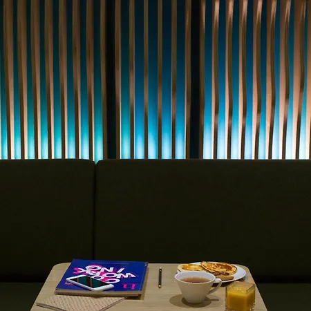 Odyssey 酒店 3*