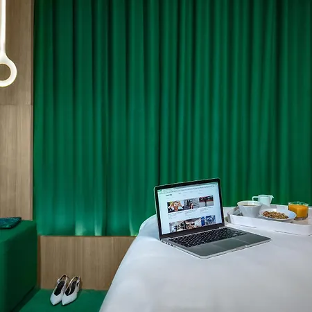Hotel Odyssey