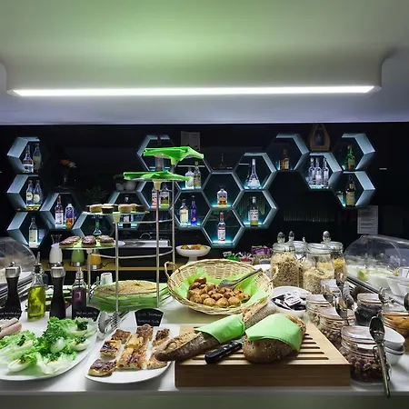 Odyssey 3* Paris