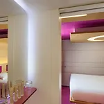 Otel Odyssey